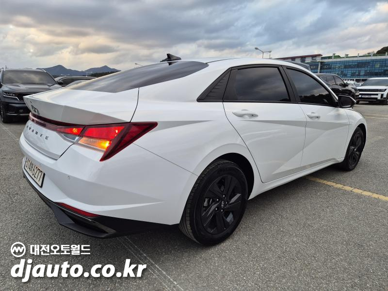 현대 아반떼(CN7) 1.6 가솔린 모던 - 이미지 13