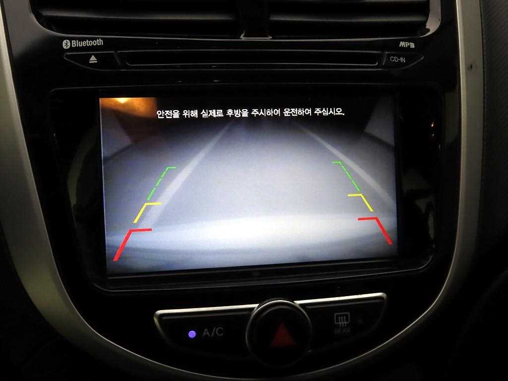 현대 엑센트 신형 1.4 VVT 모던 - 이미지 13