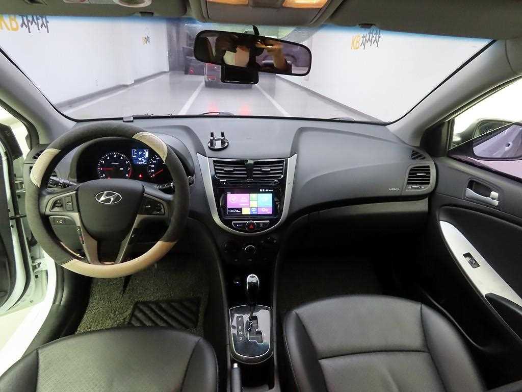 현대 엑센트 신형 1.4 VVT 모던 - 이미지 19