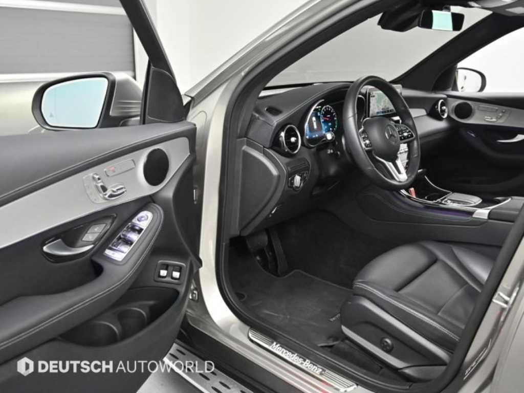 벤츠 GLC클래스 GLC 300e 4매틱 - 이미지 13