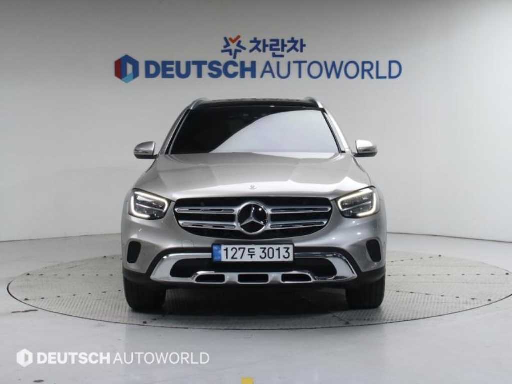 벤츠 GLC클래스 GLC 300e 4매틱 - 이미지 15