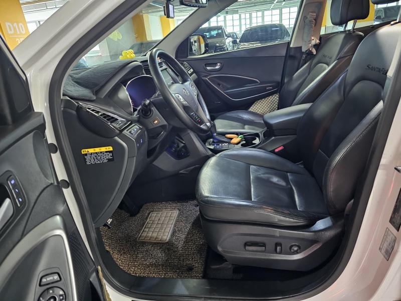 현대 싼타페(DM) 디젤 R2.0 4WD 익스클루시브 - 이미지 10