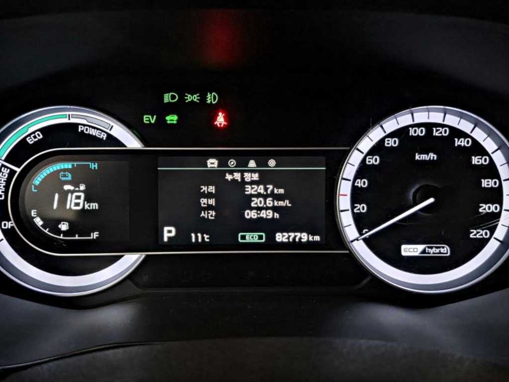 기아 더 뉴니로 1.6 GDI HEV 프레스티지 - 이미지 3