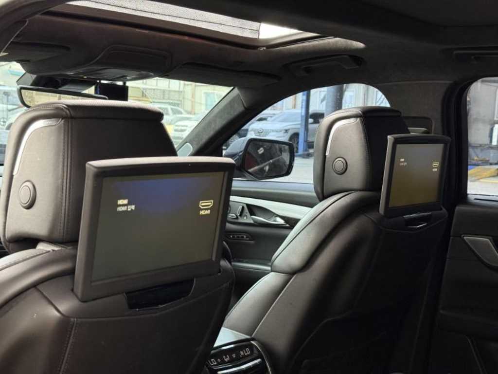 캐딜락 CT6 3.6 AWD 플래티넘 - 이미지 14