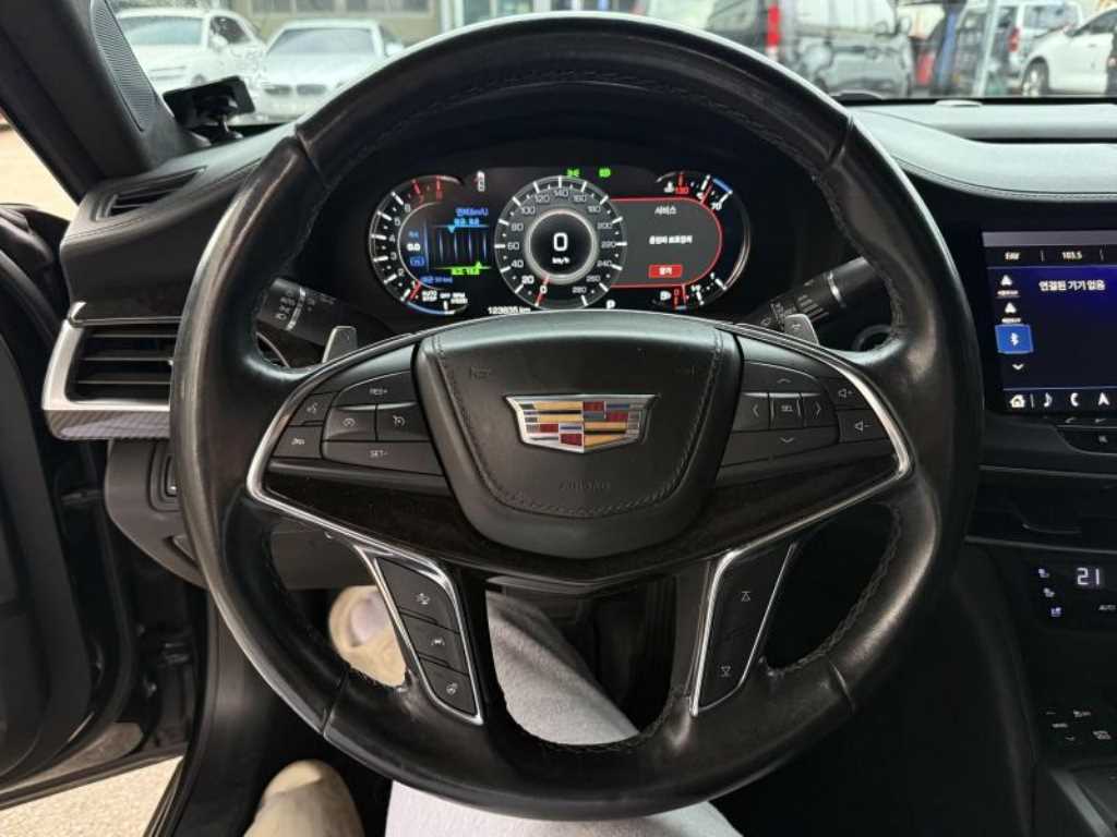 캐딜락 CT6 3.6 AWD 플래티넘 - 이미지 13