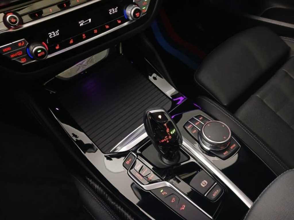 BMW X4(2세대) 20i xDrive M스포츠 X 온라인 익스클루시브 - 이미지 18