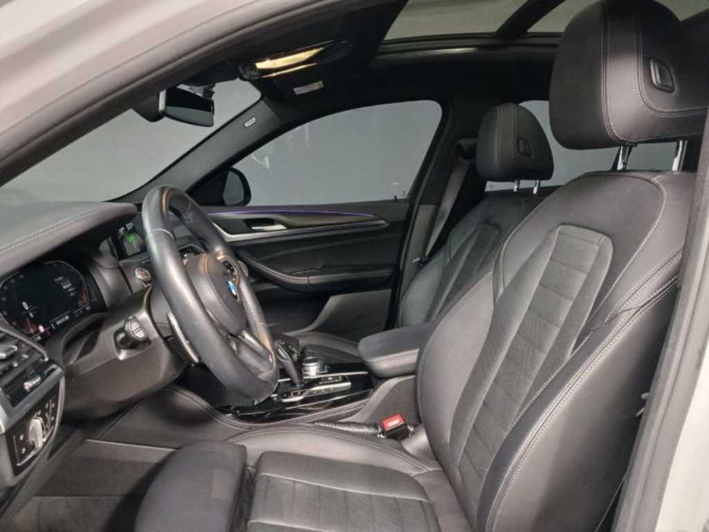 BMW X4(2세대) 20i xDrive M스포츠 X 온라인 익스클루시브 - 이미지 10