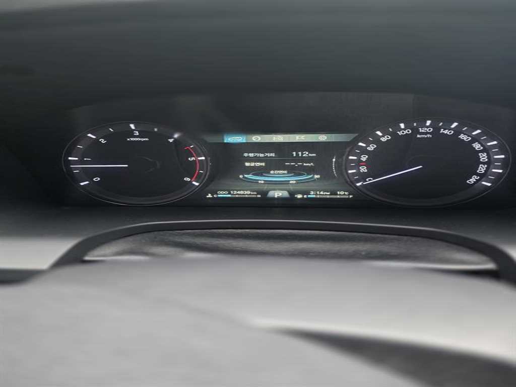 KG모빌리티(쌍용) G4 렉스턴 2.2 4WD 유라시아 에디션 - 이미지 2