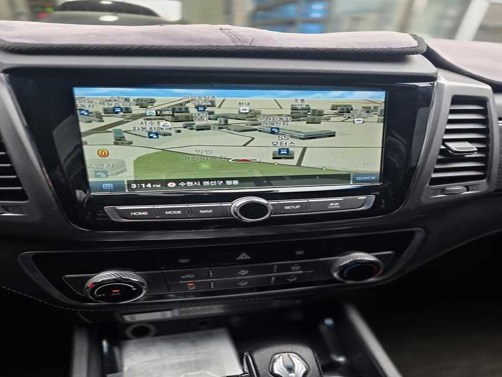 KG모빌리티(쌍용) G4 렉스턴 2.2 4WD 유라시아 에디션 - 이미지 9