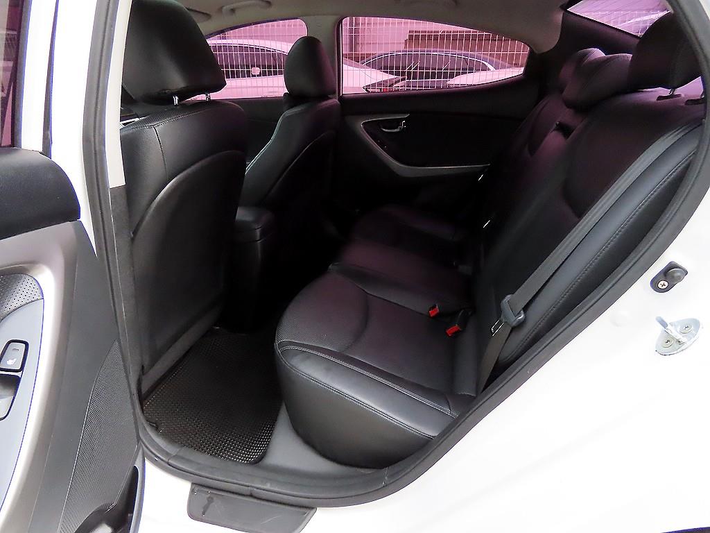 현대 아반떼MD M16 GDi 모던 - 이미지 18