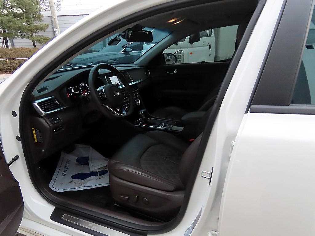 기아 뉴 신형K5 1.6 터보 노블레스 스페셜 - 이미지 11