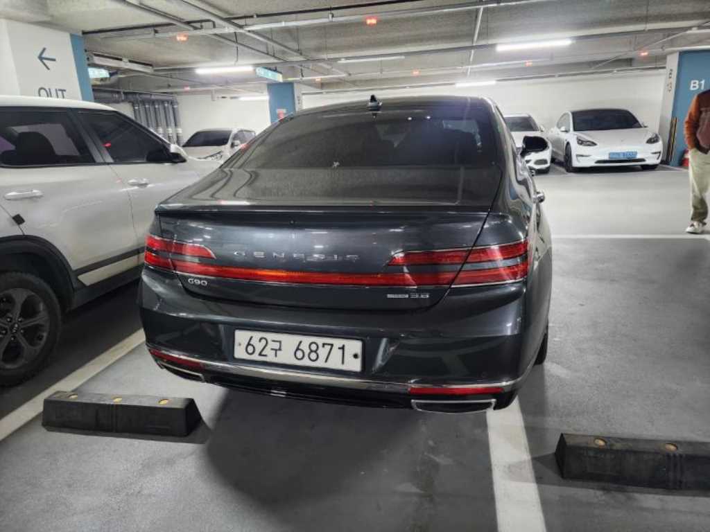 제네시스 G90 3.8 AWD 프리미엄 럭셔리 - 이미지 3