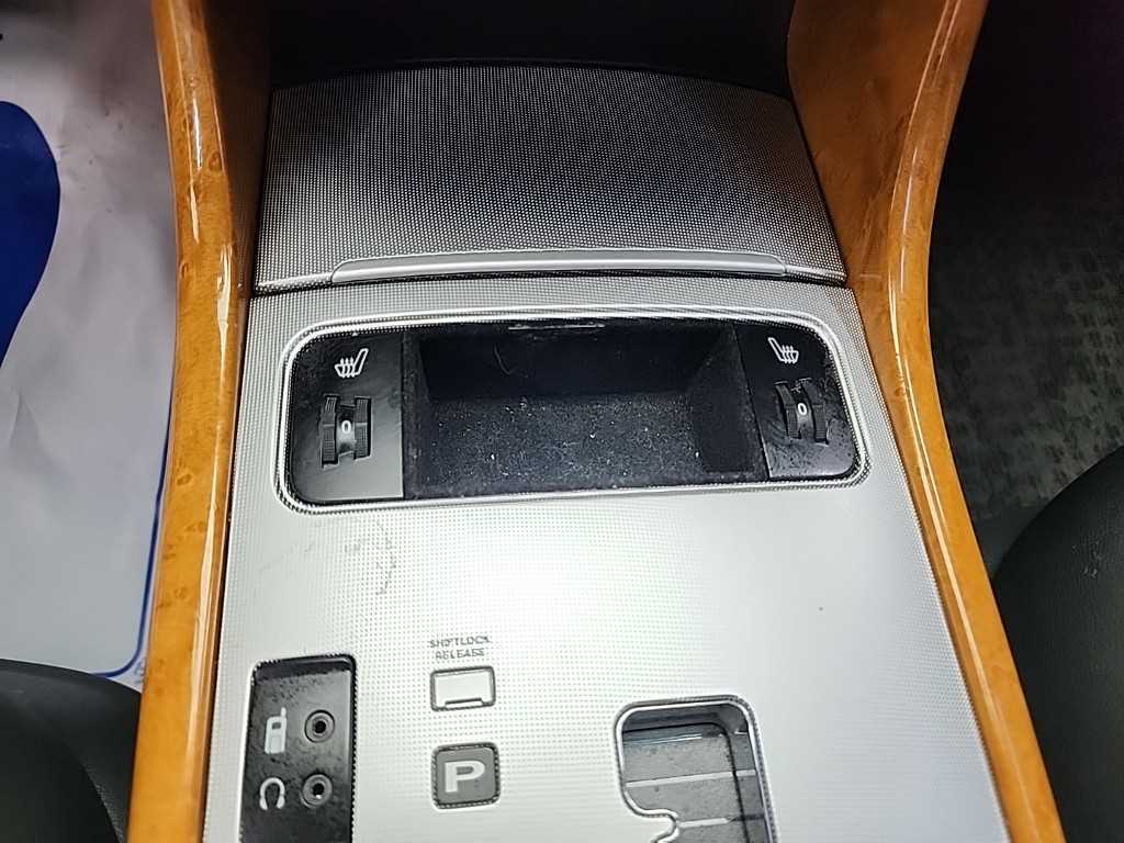 현대 그랜저TG Q270 디럭스 - 이미지 17