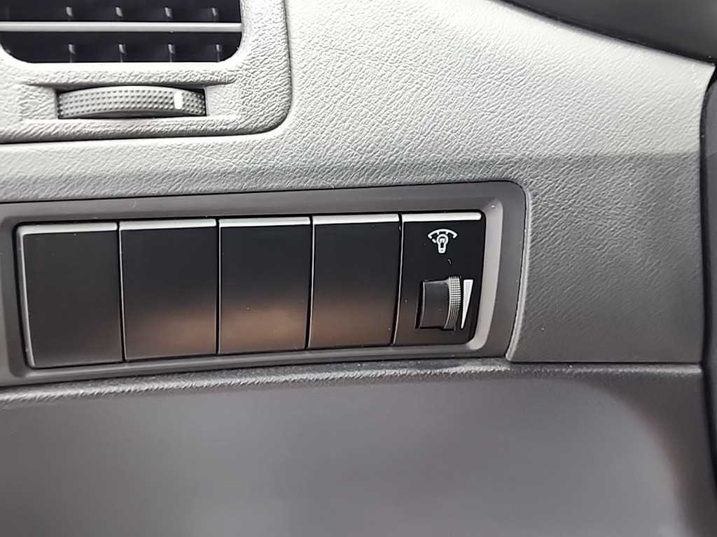 현대 그랜저TG Q270 디럭스 - 이미지 8