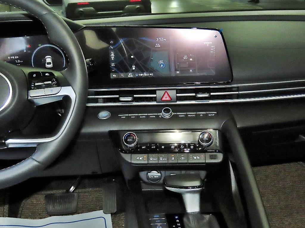 현대 더 뉴아반떼 하이브리드(CN7) 1.6 HEV 인스퍼레이션 - 이미지 10