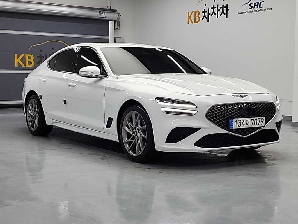 제네시스 더 뉴G70 가솔린 2.0T 2WD 기본형 - 이미지 7