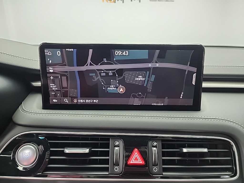 제네시스 더 뉴G70 가솔린 2.0T 2WD 기본형 - 이미지 6