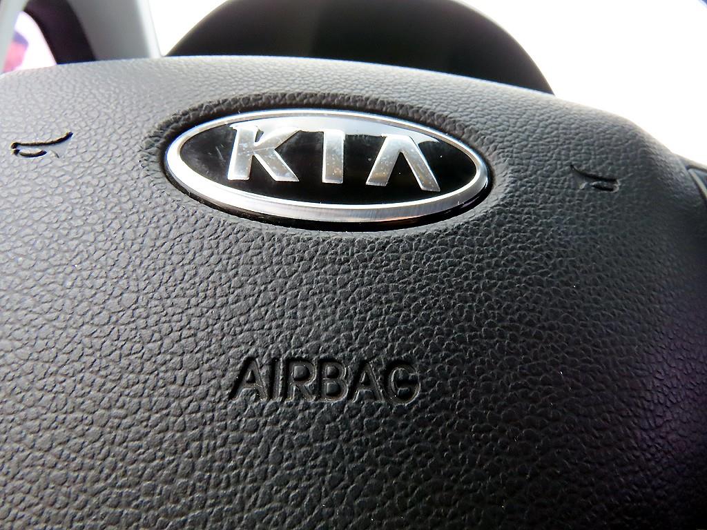 기아 올 뉴프라이드 4도어 1.6 GDI 럭셔리 - 이미지 4