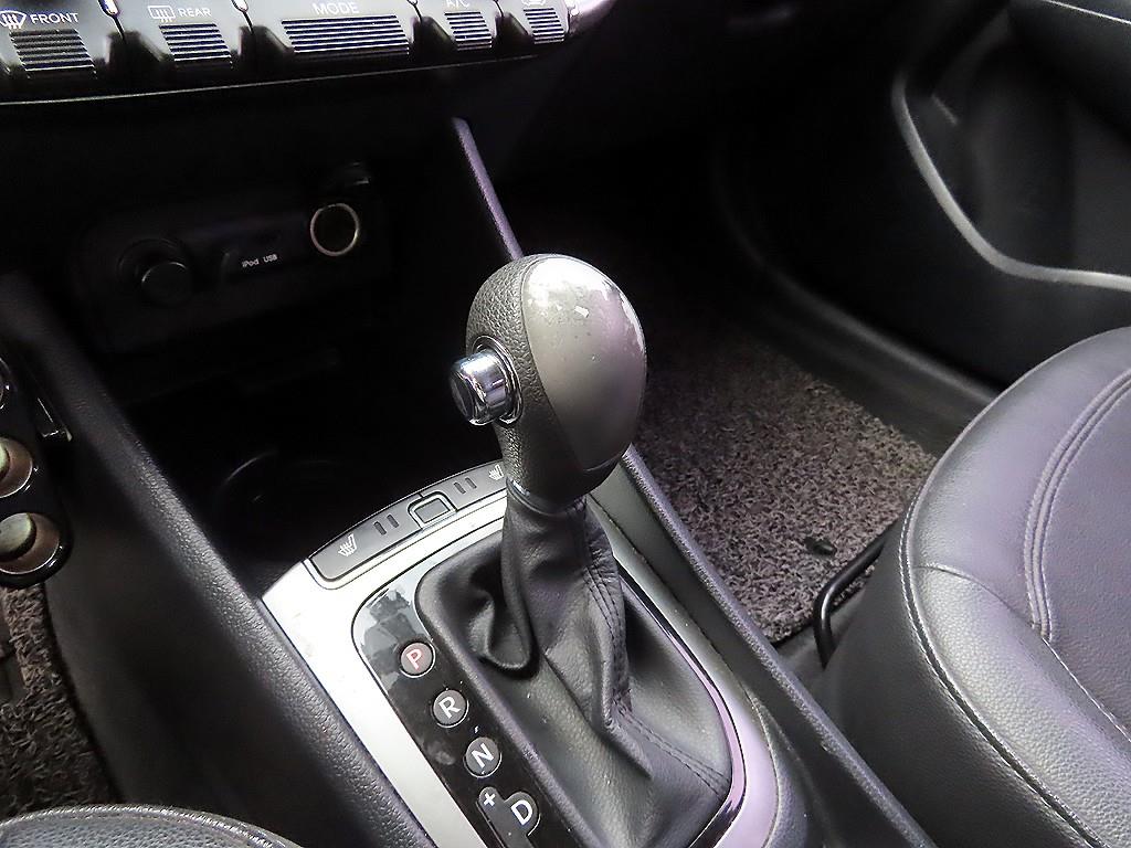 기아 올 뉴프라이드 4도어 1.6 GDI 럭셔리 - 이미지 8