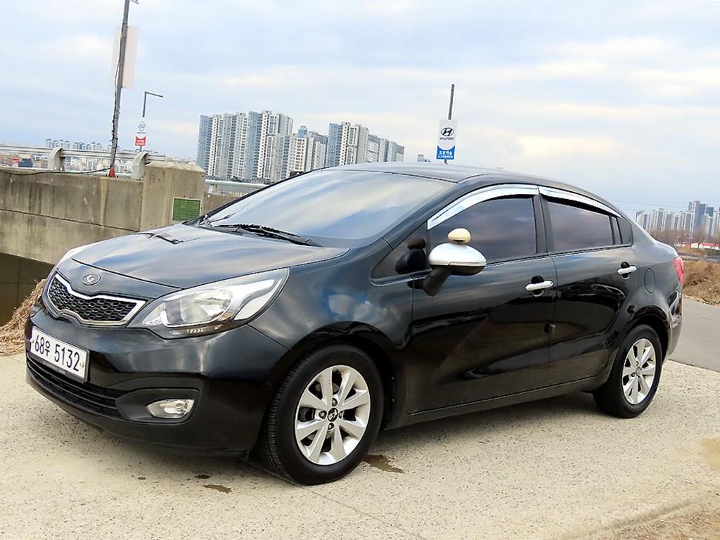 기아 올 뉴프라이드 4도어 1.6 GDI 럭셔리 - 이미지 20