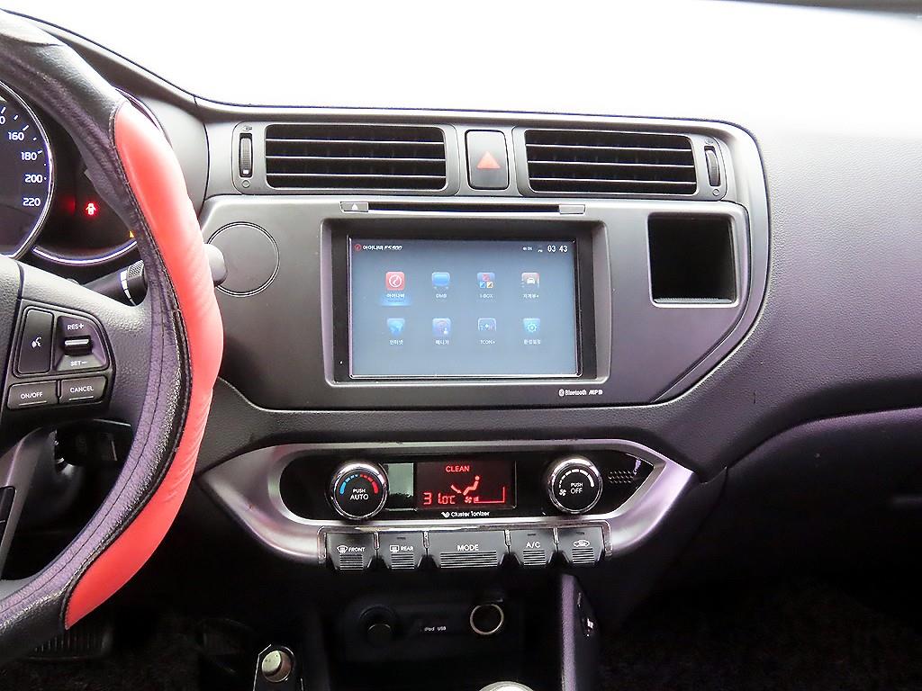 기아 올 뉴프라이드 4도어 1.6 GDI 럭셔리 - 이미지 19