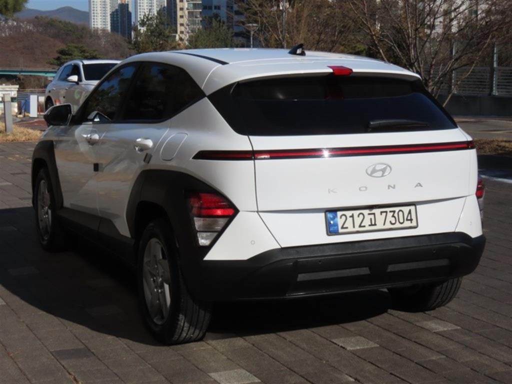 현대 디 올뉴코나 2.0 가솔린 모던 - 이미지 17