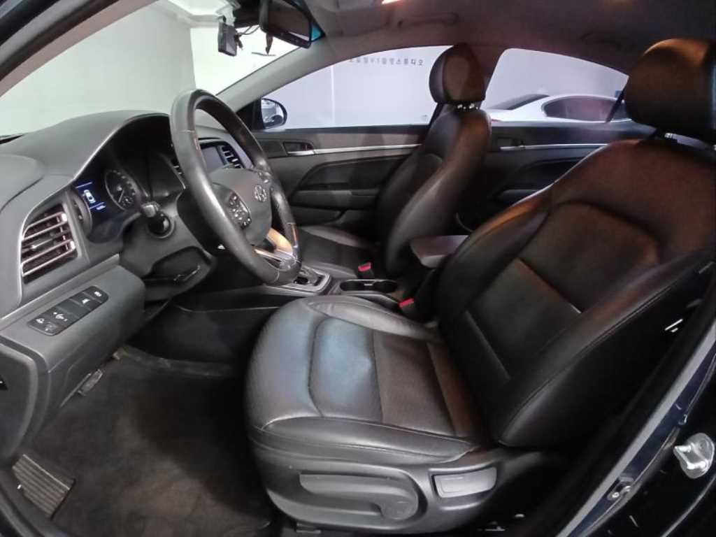 현대 더 뉴아반떼AD 1.6 가솔린 스마트 - 이미지 12