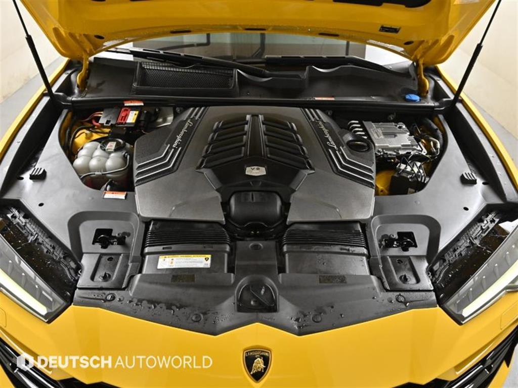 람보르기니 우루스 4.0 V8 - 이미지 2