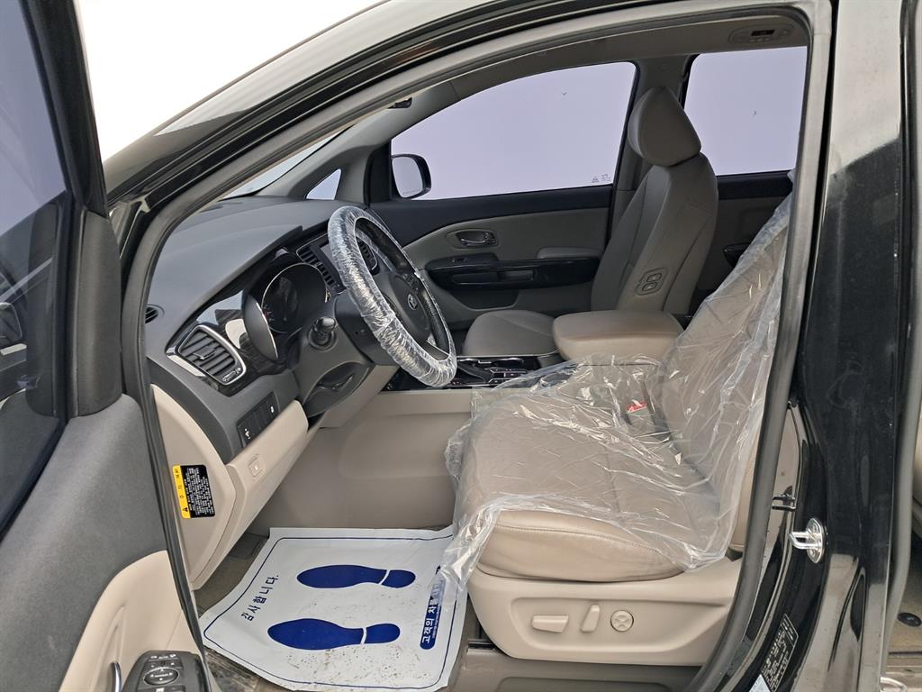 기아 더 뉴카니발 9인승 디젤 프레스티지 - 이미지 20