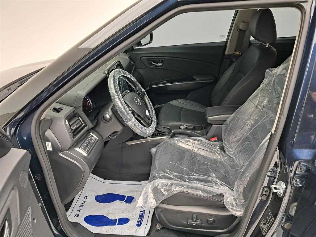 KG모빌리티(쌍용) 베리 뉴 티볼리 1.5 가솔린 2WD V3 - 이미지 5