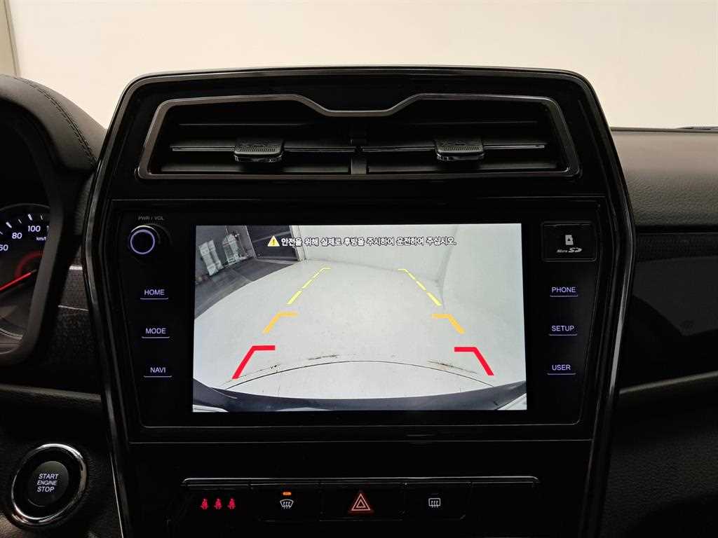 KG모빌리티(쌍용) 베리 뉴 티볼리 1.5 가솔린 2WD V3 - 이미지 14