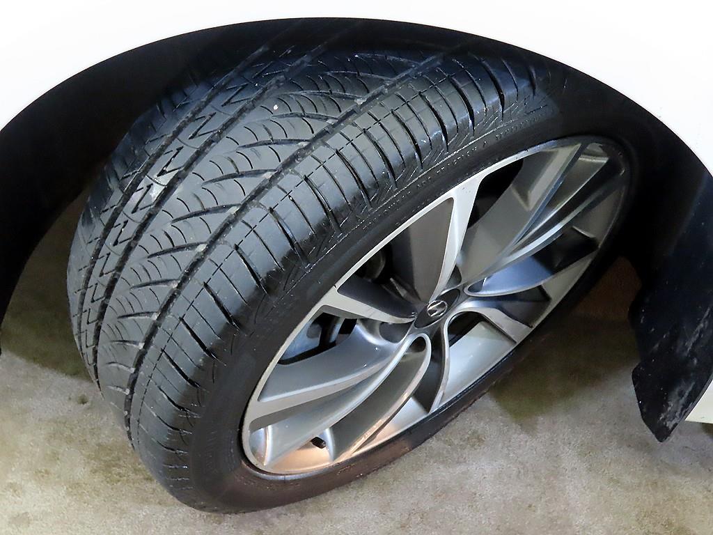 현대 LF쏘나타 2.0 터보 익스클루시브 - 이미지 14