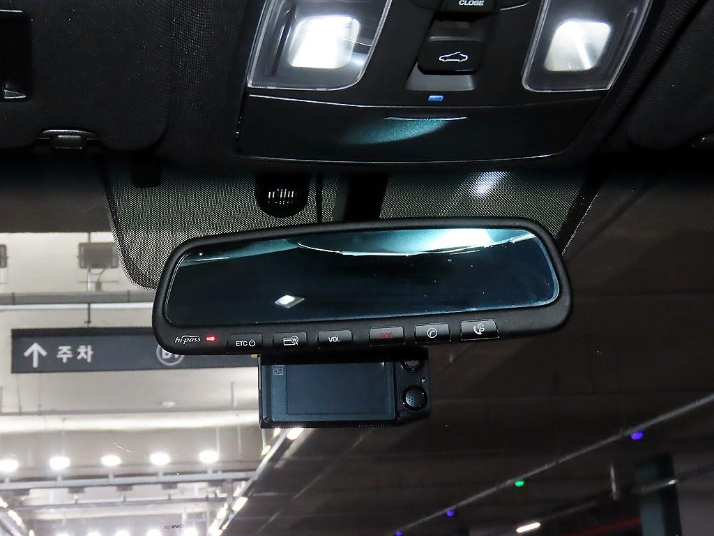 현대 LF쏘나타 2.0 터보 익스클루시브 - 이미지 17