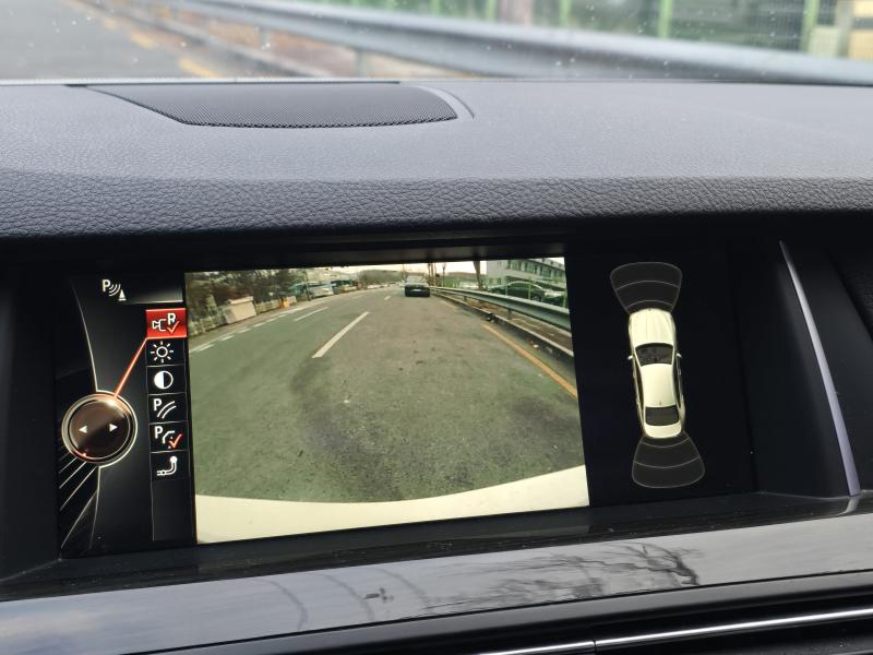 BMW 5시리즈(6세대) 520d xDrive 럭셔리라인 플러스 - 이미지 11