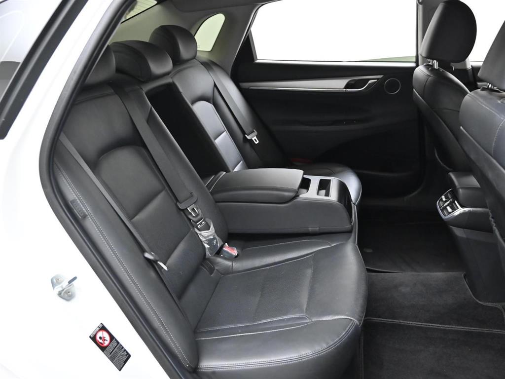 현대 더 뉴그랜저IG LPi 3.0 렌터카 프리미엄