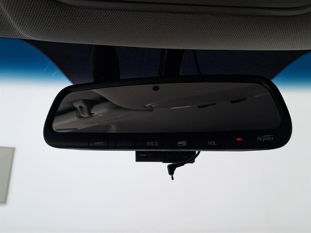 기아 더 뉴카니발 9인승 디젤 럭셔리 - 이미지 11