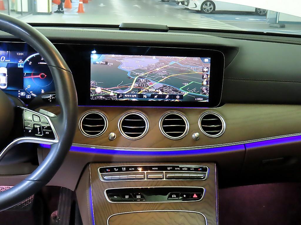 벤츠 E클래스(5세대) E220d 4매틱 익스클루시브 - 이미지 17