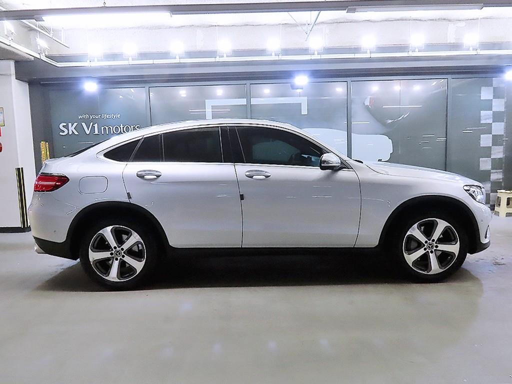 벤츠 GLC클래스 GLC 300 4매틱 쿠페 - 이미지 14