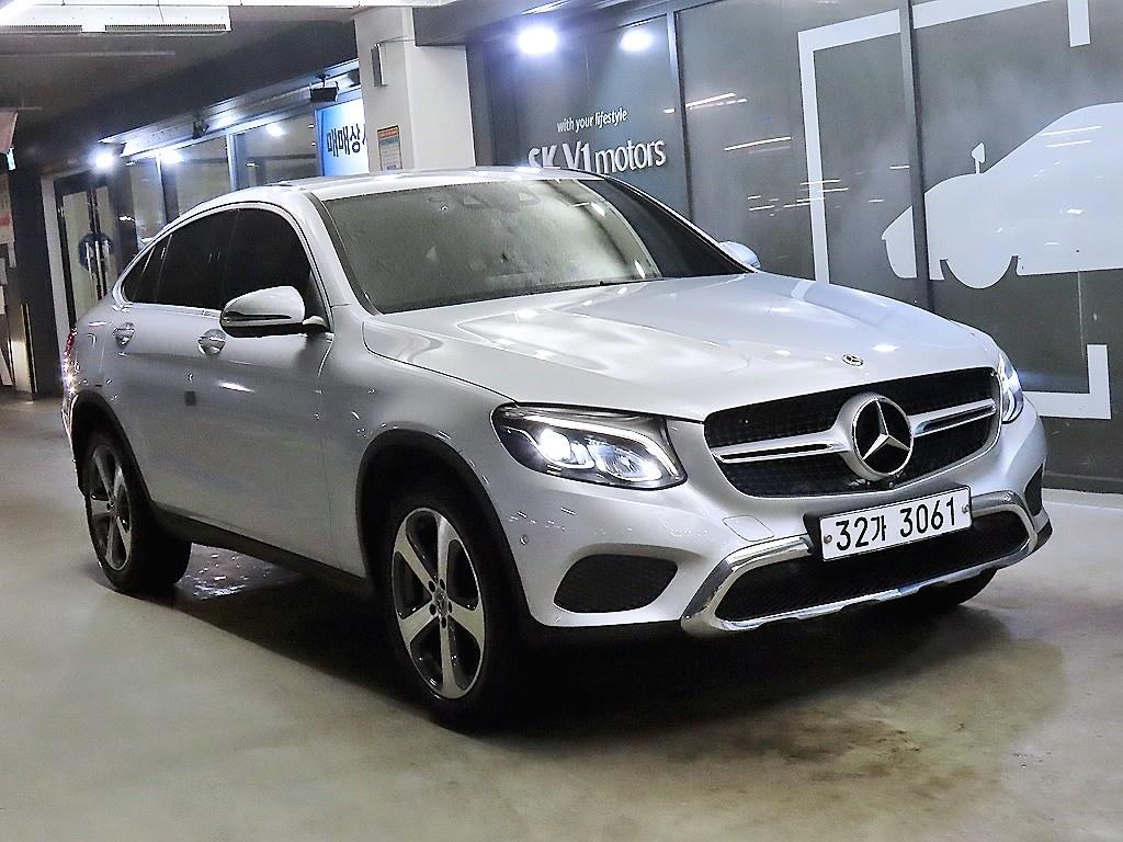 벤츠 GLC클래스 GLC 300 4매틱 쿠페 - 이미지 11