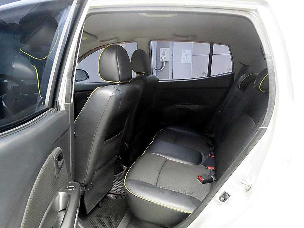 기아 뉴모닝 LX 기본형 블랙프리미엄 - 이미지 10