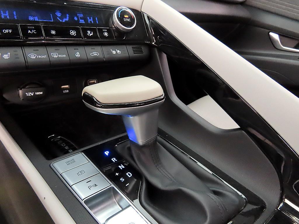 현대 아반떼(CN7) 1.6 가솔린 인스퍼레이션 - 이미지 4