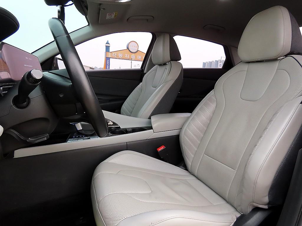 현대 아반떼(CN7) 1.6 가솔린 인스퍼레이션 - 이미지 15