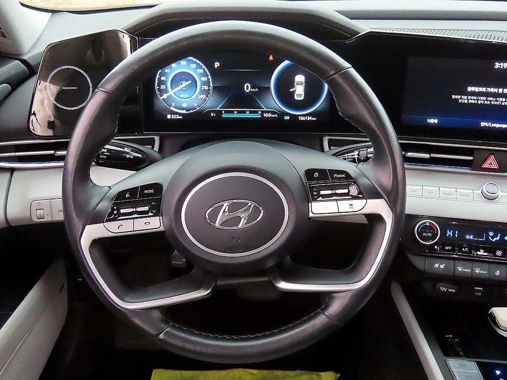 현대 아반떼(CN7) 1.6 가솔린 인스퍼레이션 - 이미지 16