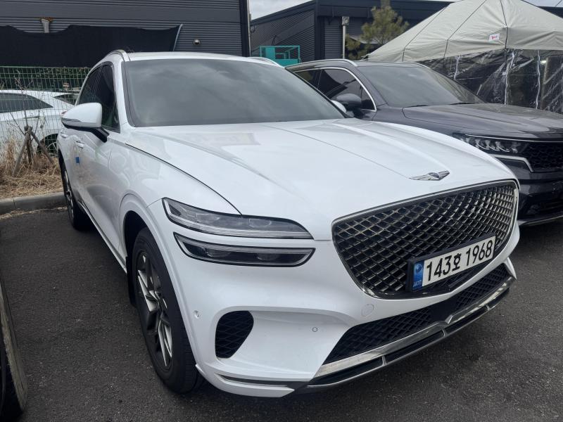 제네시스 GV70 2.2 디젤 AWD 기본형 - 이미지 10