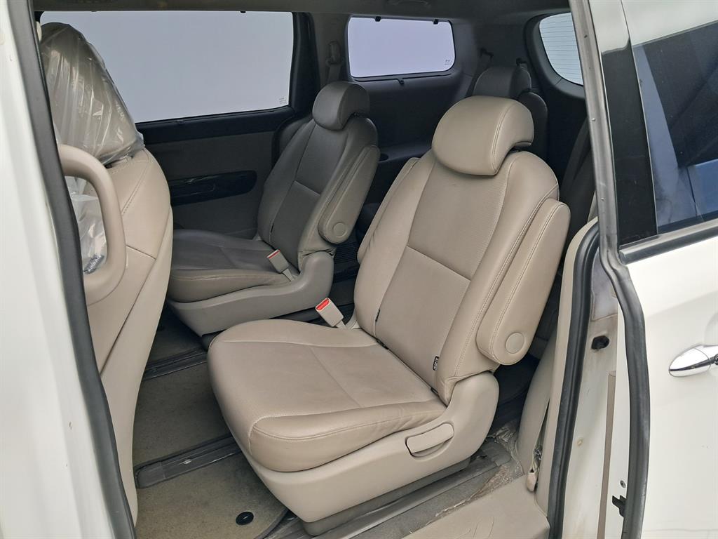 기아 더 뉴카니발 9인승 디젤 프레스티지