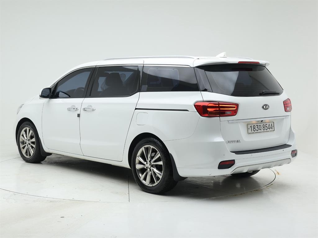 기아 더 뉴카니발 9인승 디젤 프레스티지 - 이미지 17