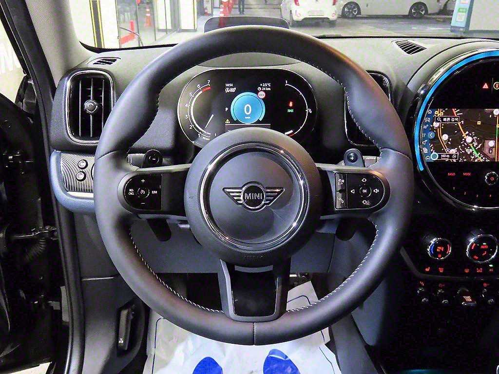 미니 컨트리맨(2세대) 2.0 S ALL4 클래식 론치팩 - 이미지 5