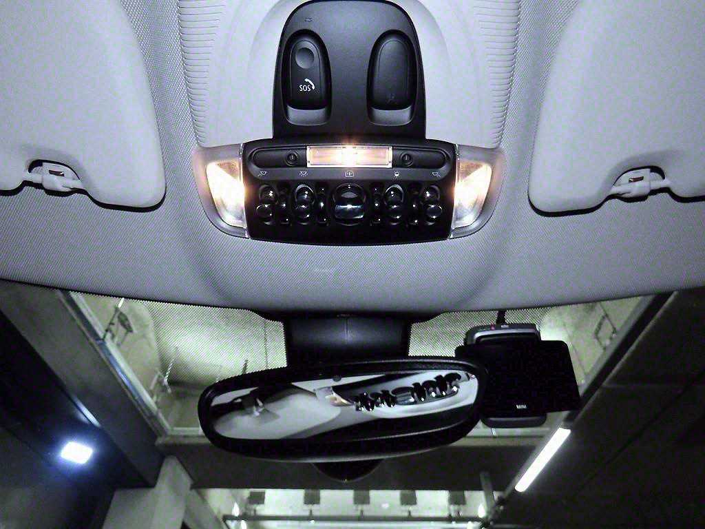 미니 컨트리맨(2세대) 2.0 S ALL4 클래식 론치팩 - 이미지 2