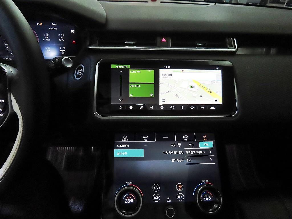 랜드로버 레인지로버 벨라 3.0 D300 SE R다이나믹 - 이미지 20