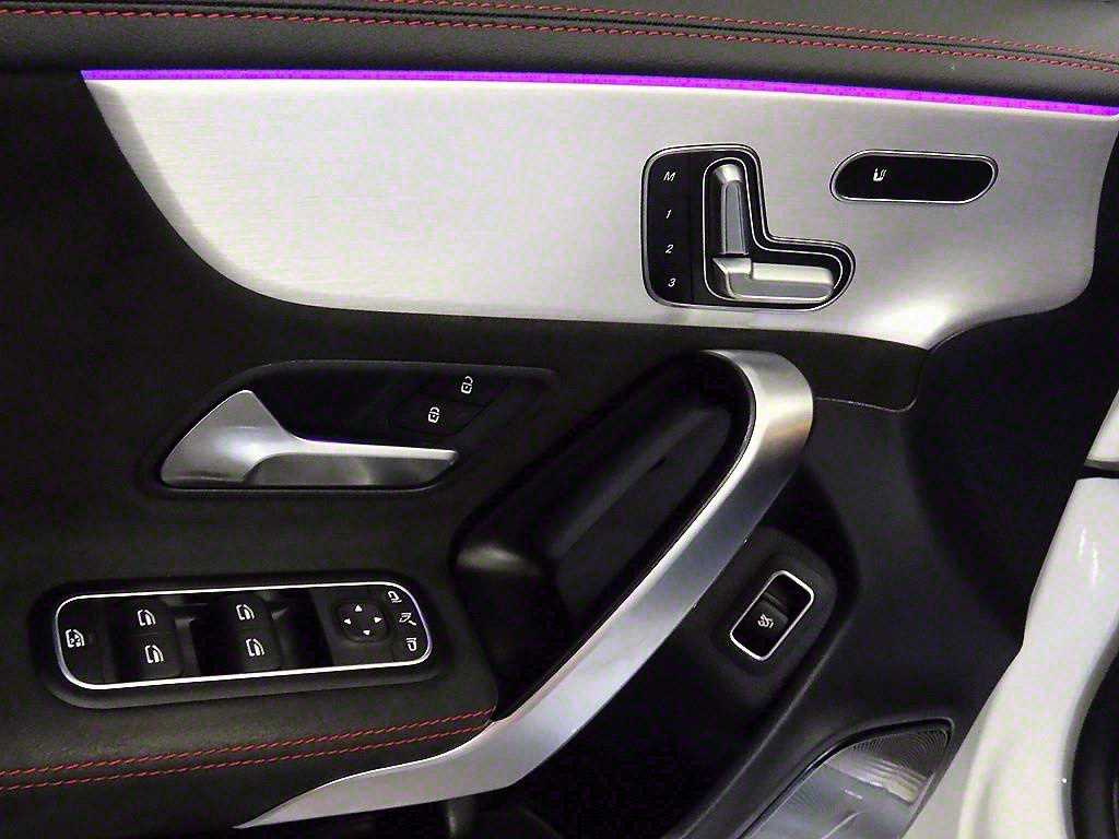 벤츠 CLA클래스(2세대) CLA 45 AMG S 4매틱+ - 이미지 17